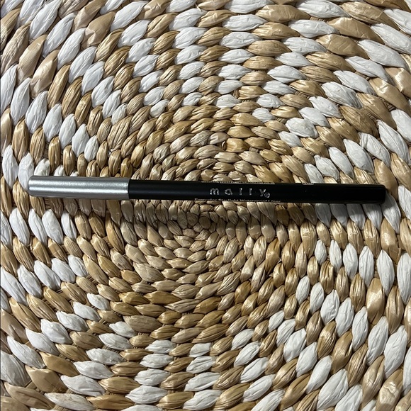 4 Piece Beauty Bundle with Make-Up Bag - Youthforia, REM, Mally, and Dae - NWT - Picture 5 of 6